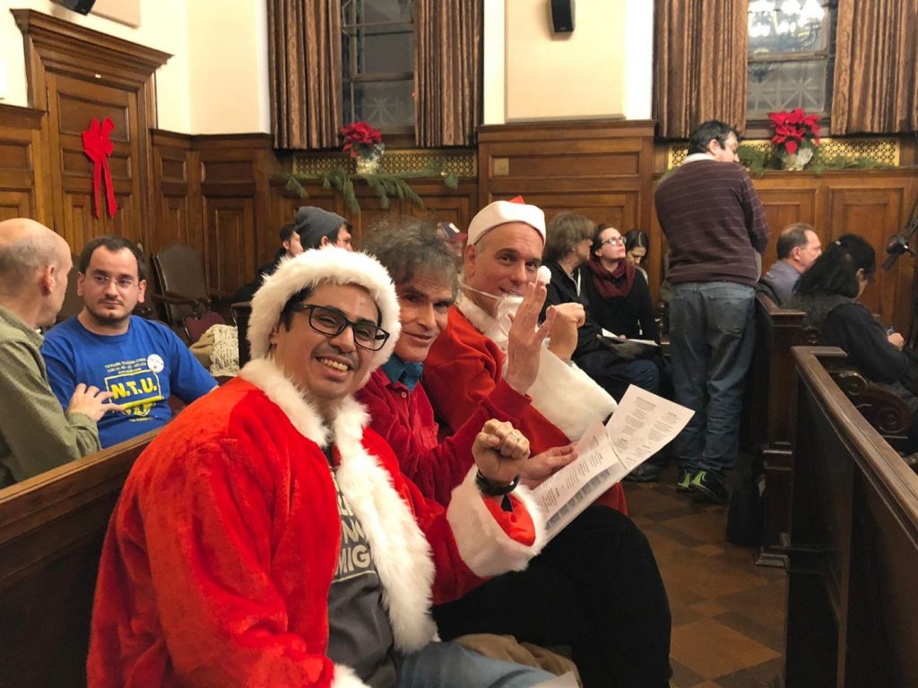 Foto26 Ativistas no Christmas Carol “Cantata de Natal” pede o fim da colaboração com o ICE em NJ