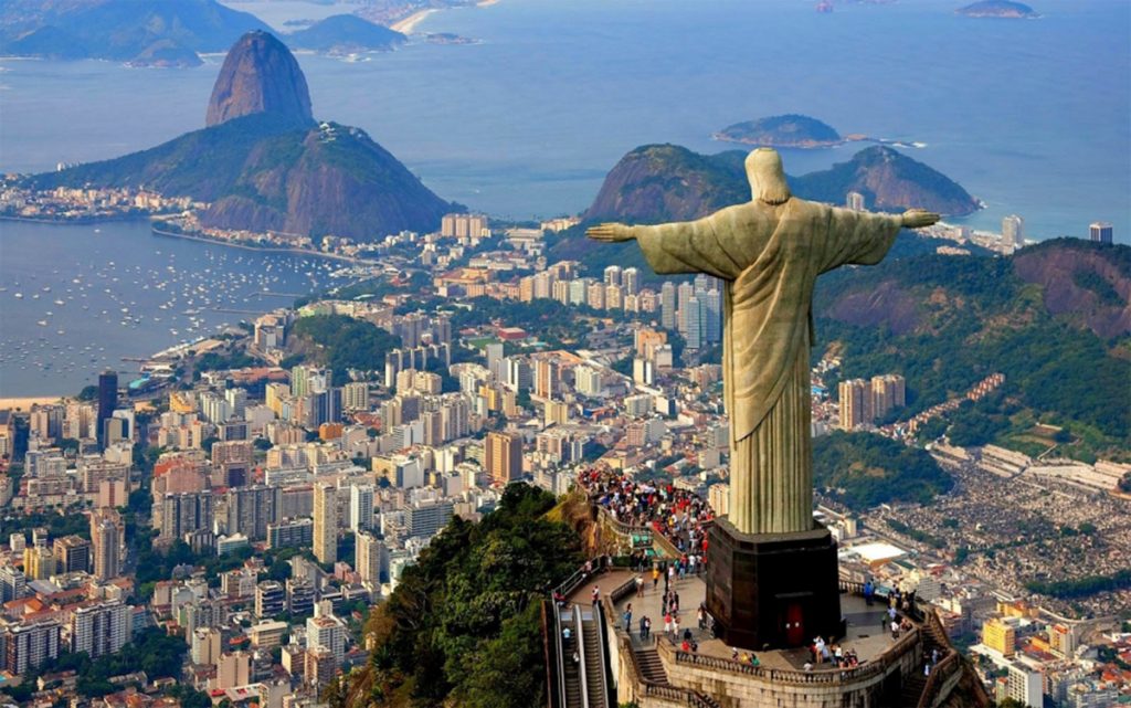 Foto10 Cristo Redentor Brasil planeja cancelar a exigência de vistos para americanos