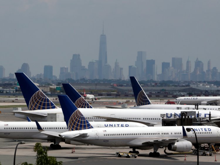 Foto4 United Airlines United Airlines “espreme” classe econômica e expande 1ª Classe