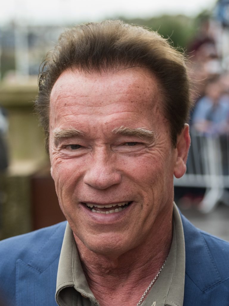 Foto20 Arnold Schwarzenegger Arnold esquece visto e é parado em aeroporto no Brasil