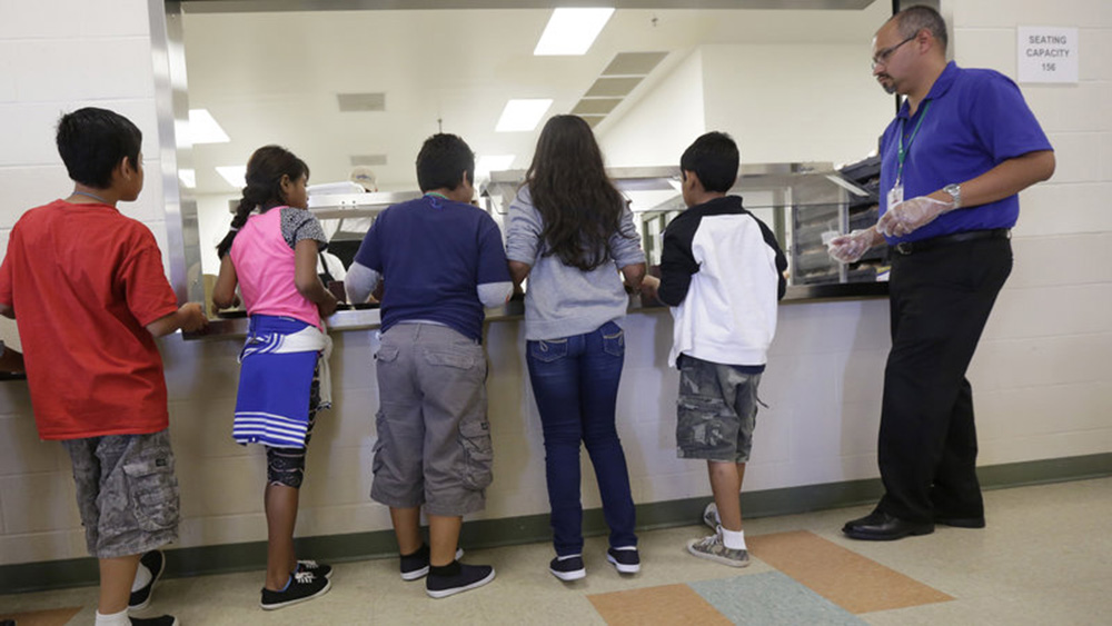 Foto15 Menores em abrigo Imigrante adolescente morre sob a custódia do ICE