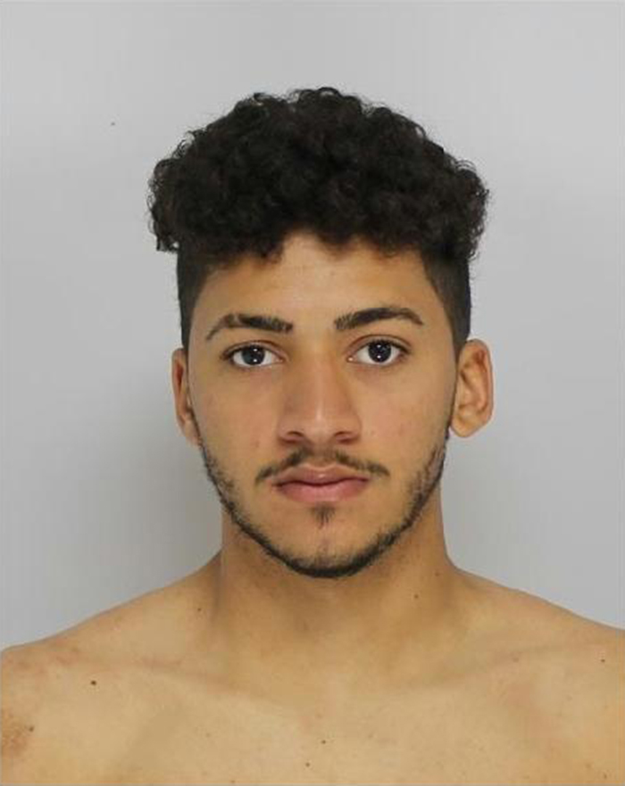 Foto26 Pedro Machado Brasileiro é flagrado fazendo sexo com jovem de 14 anos em MA