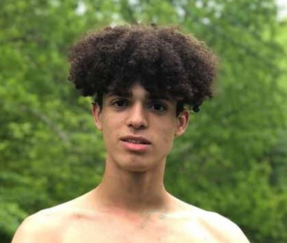 Foto7 Joshua da Silva Estudante brasileiro morre afogado em lago em Connecticut