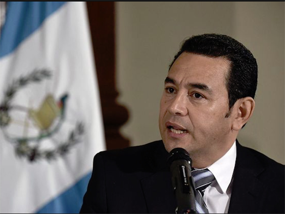 Foto19 Jimmy Morales Tribunal da Guatemala bloqueia acordo migratório com os EUA
