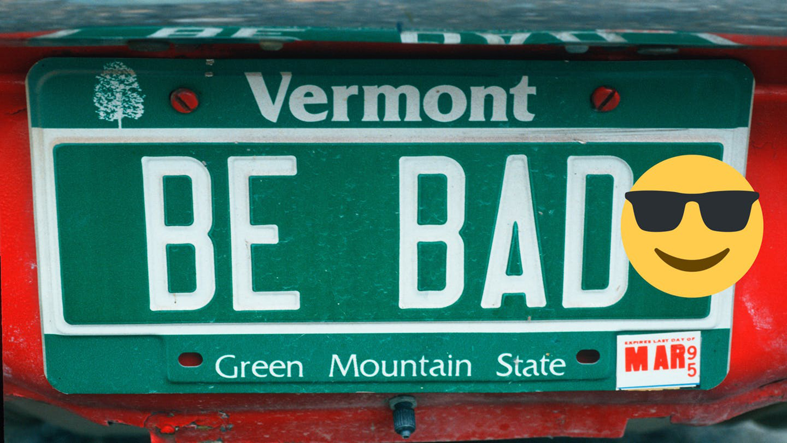 Foto2 Placa de carro com emoji Vermont avalia liberação de “emojis” em placas de carros