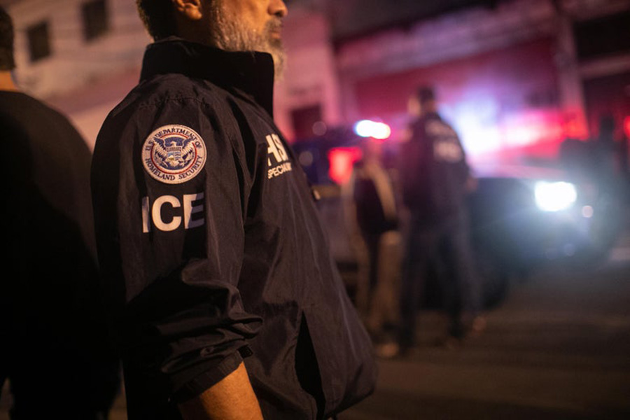Foto3 Agente ICE EUA planeja acelerar deportação de brasileiros detidos na fronteira