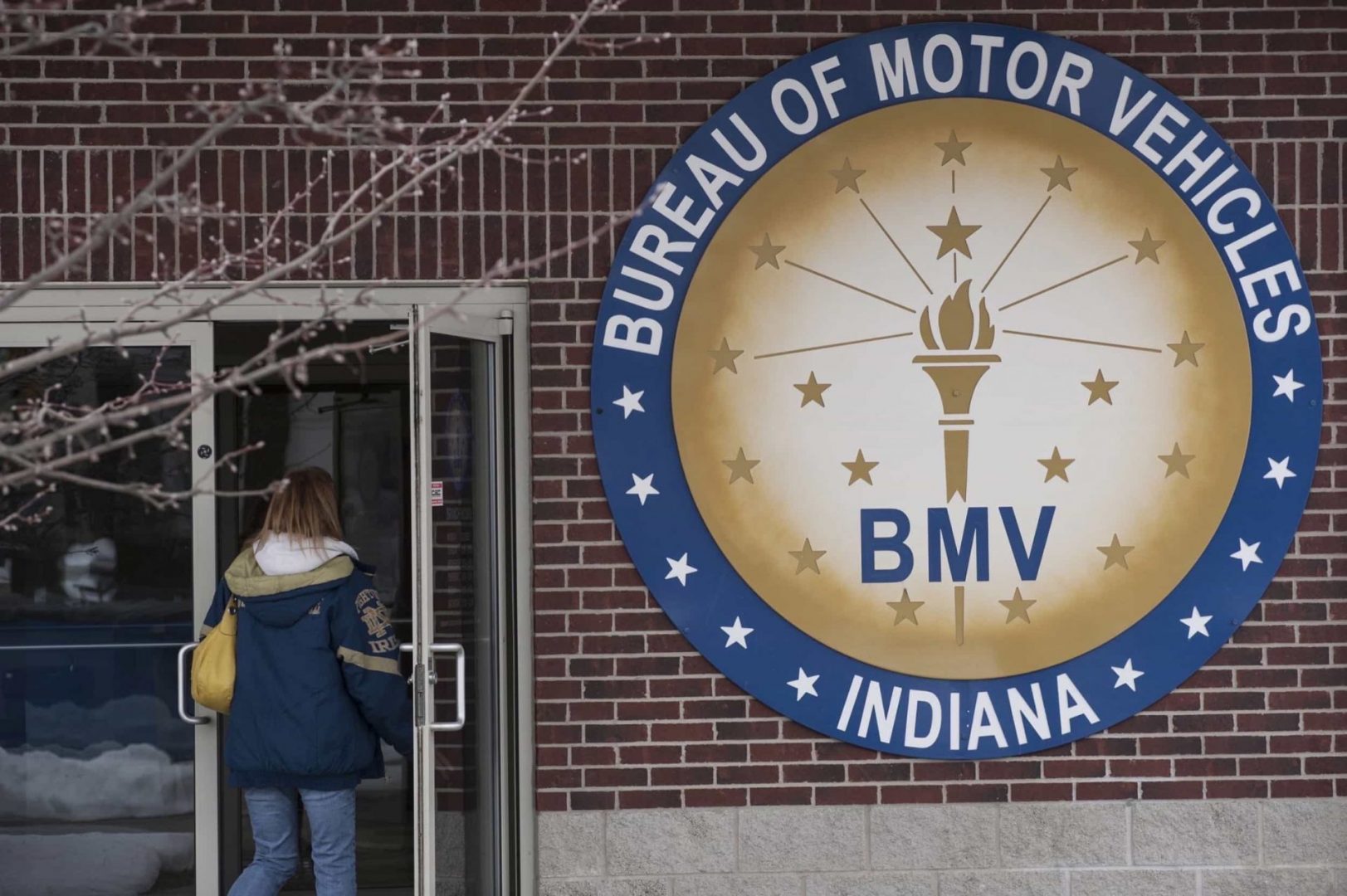 Foto6 BMV Indiana scaled Indiana votará carteira de motorista para indocumentados